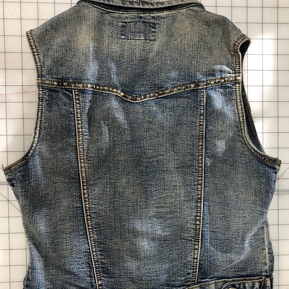 Denim Vest with Spike Detail - Picture 4 of 5
